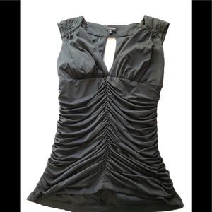 MUST BE BUNDLED 2+ items silky flattering top